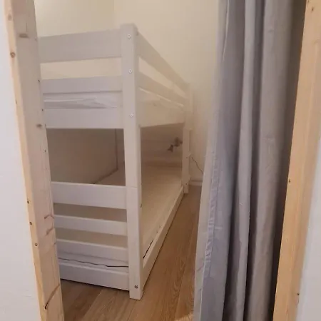 Apartment En Rdc Climatise Avec Terrasse Ombragee Et Privative Le Grau-du-Roi