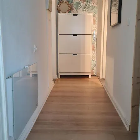 Apartment En Rdc Climatise Avec Terrasse Ombragee Et Privative *